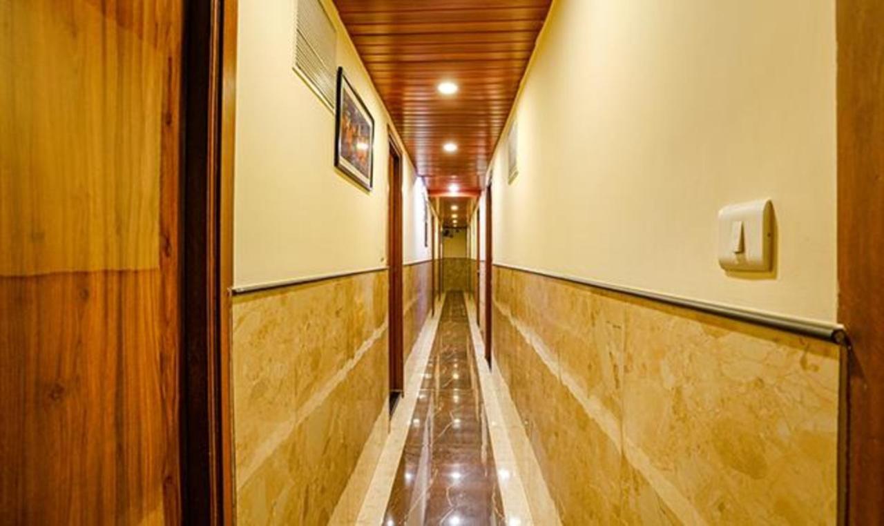 Fabexpress Royal Park I Mumbai Exterior photo