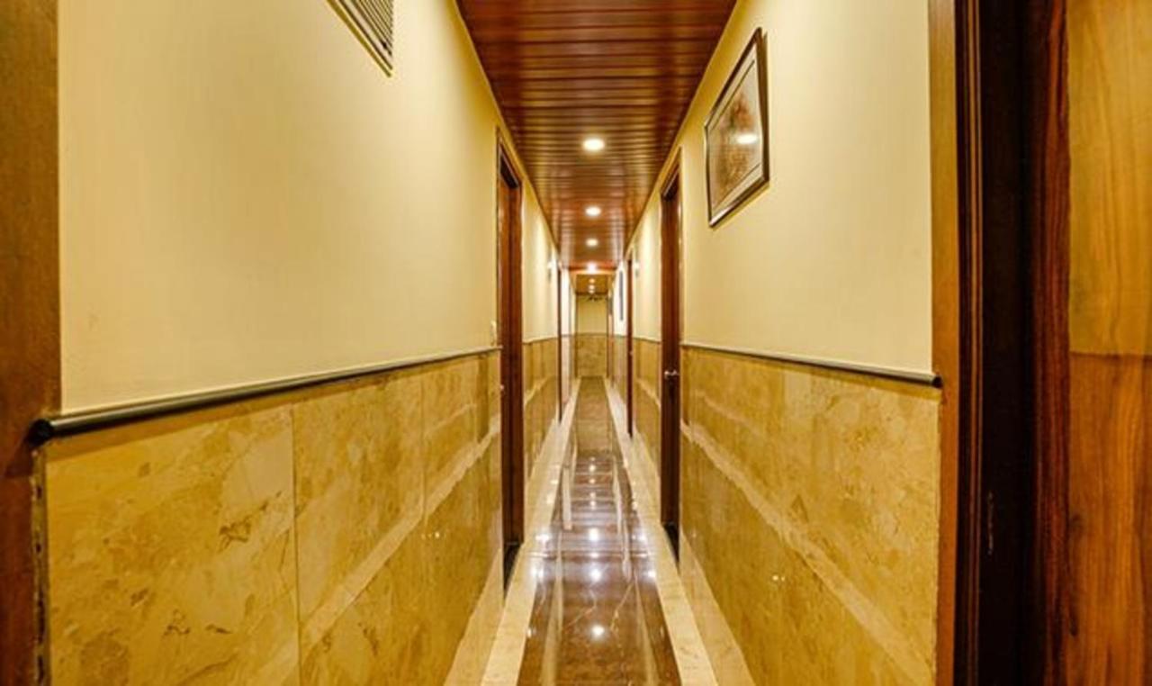 Fabexpress Royal Park I Mumbai Exterior photo