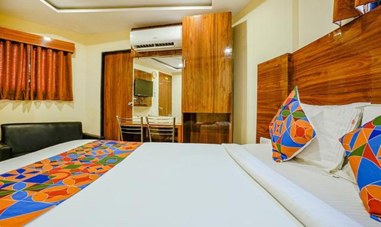 Fabexpress Royal Park I Mumbai Exterior photo