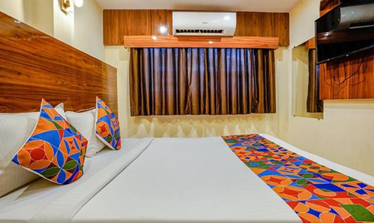 Fabexpress Royal Park I Mumbai Exterior photo